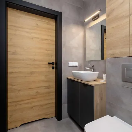 アパート Stylish With A Balcony Ideal For Remote Work By Renters